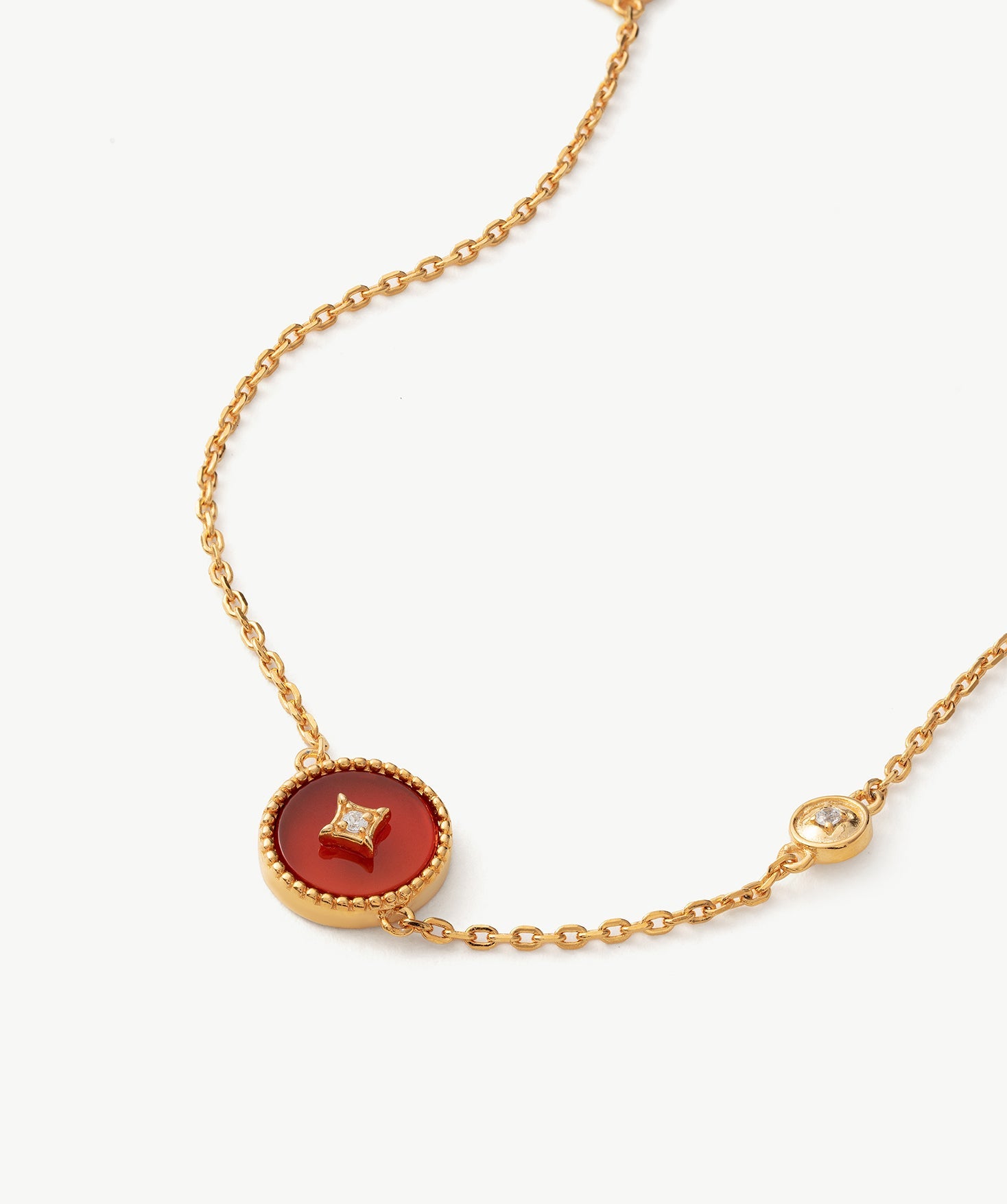 Gold Vermeil Red Agate Bracelet with Pavé Detail – Aura Collection | MaiaMina