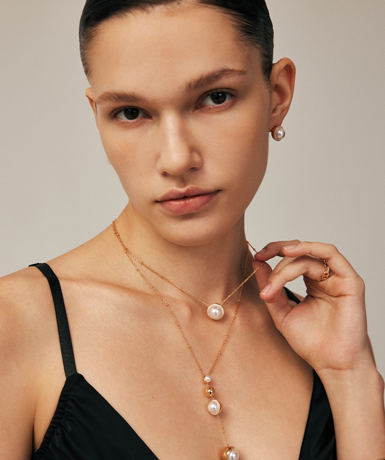 Elegant Pearl Moon Pendant Necklace – 18K Gold Vermeil Pearl Jewelry | MaiaMina