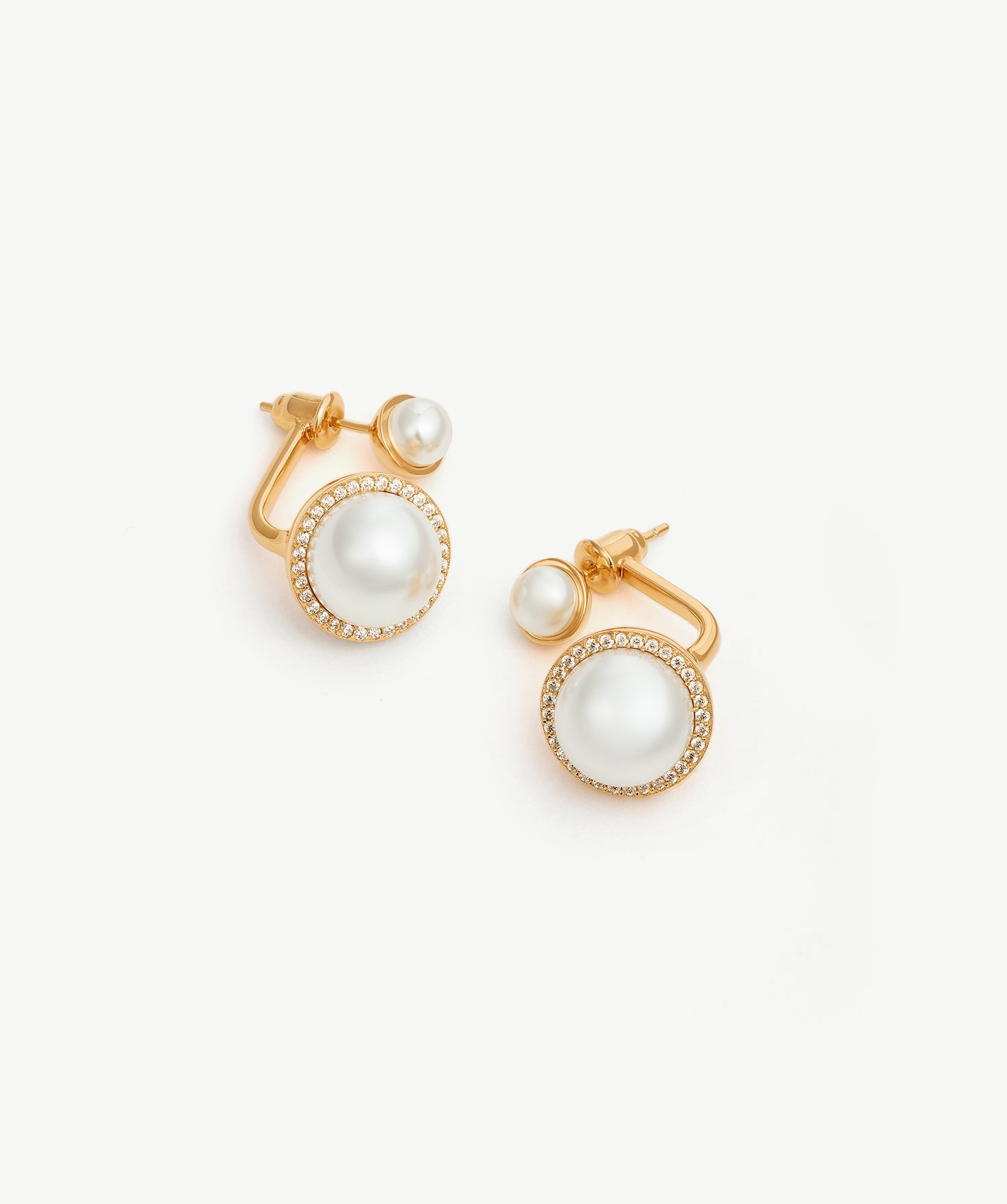 Elegant Pearl Stud Earrings with 18K Gold Vermeil and CZ Halo – MaiaMina