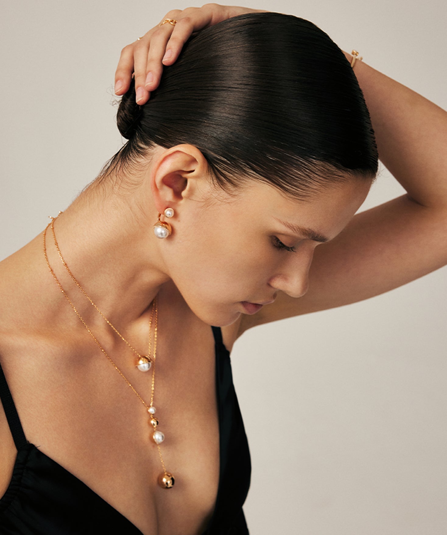 Elegant Pearl Stud Earrings with 18K Gold Vermeil and CZ Halo – MaiaMina