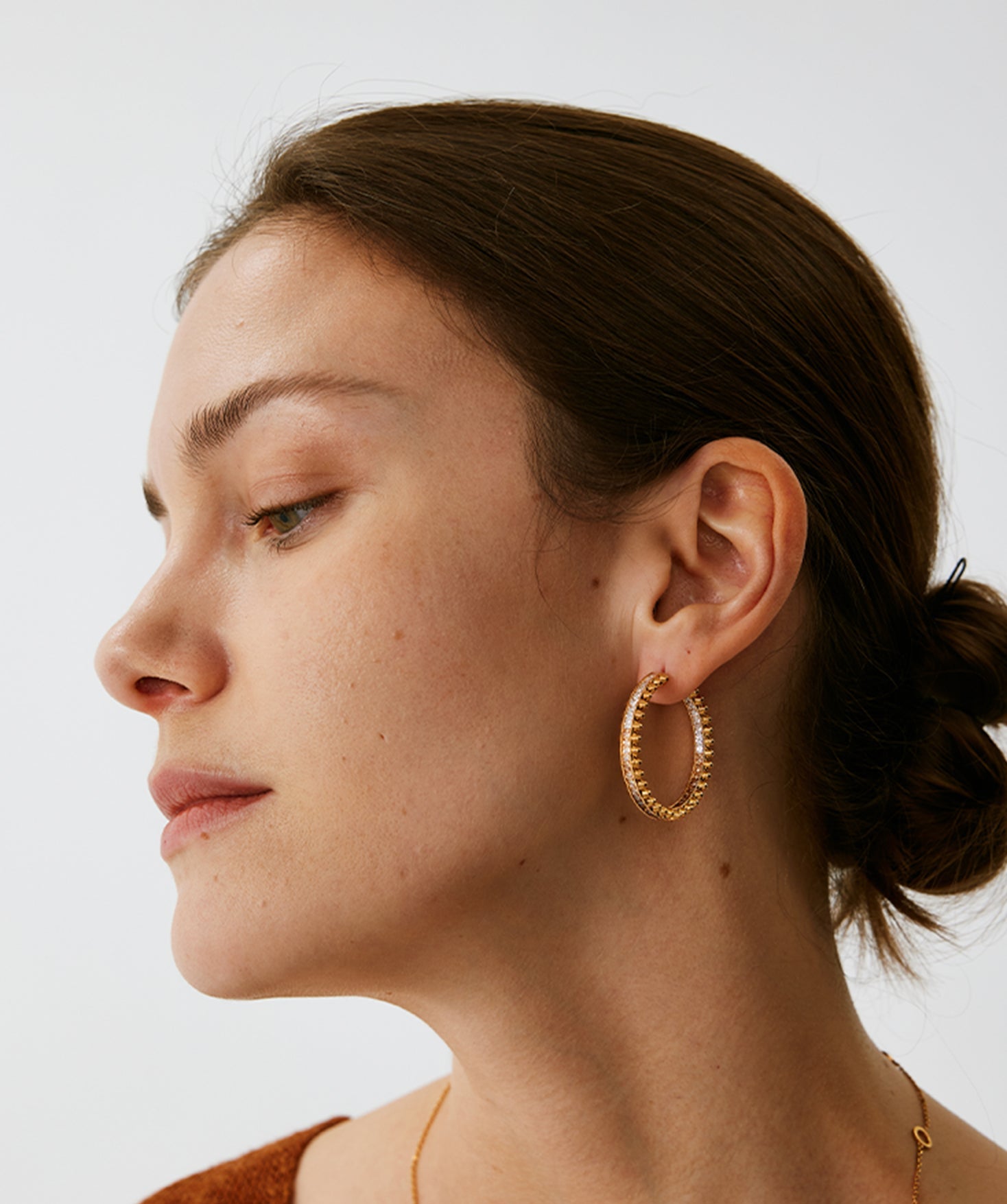 Rock Gemstone Ombre Spike Hoop Earrings | Gold-Plated Statement Hoops – MaiaMina