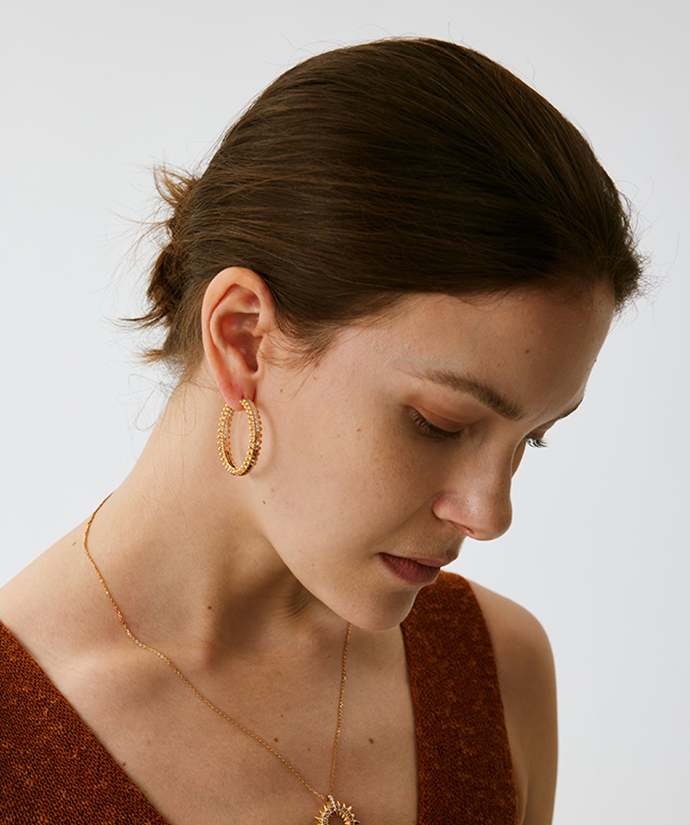 Rock Gemstone Ombre Spike Hoop Earrings | Gold-Plated Statement Hoops – MaiaMina