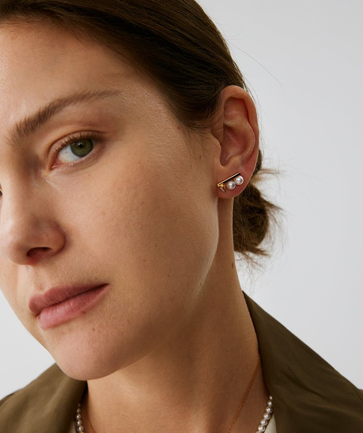 Rock Pearl Spike Stud Earrings | Gold Vermeil Pearl & Zircon Studs – MaiaMina