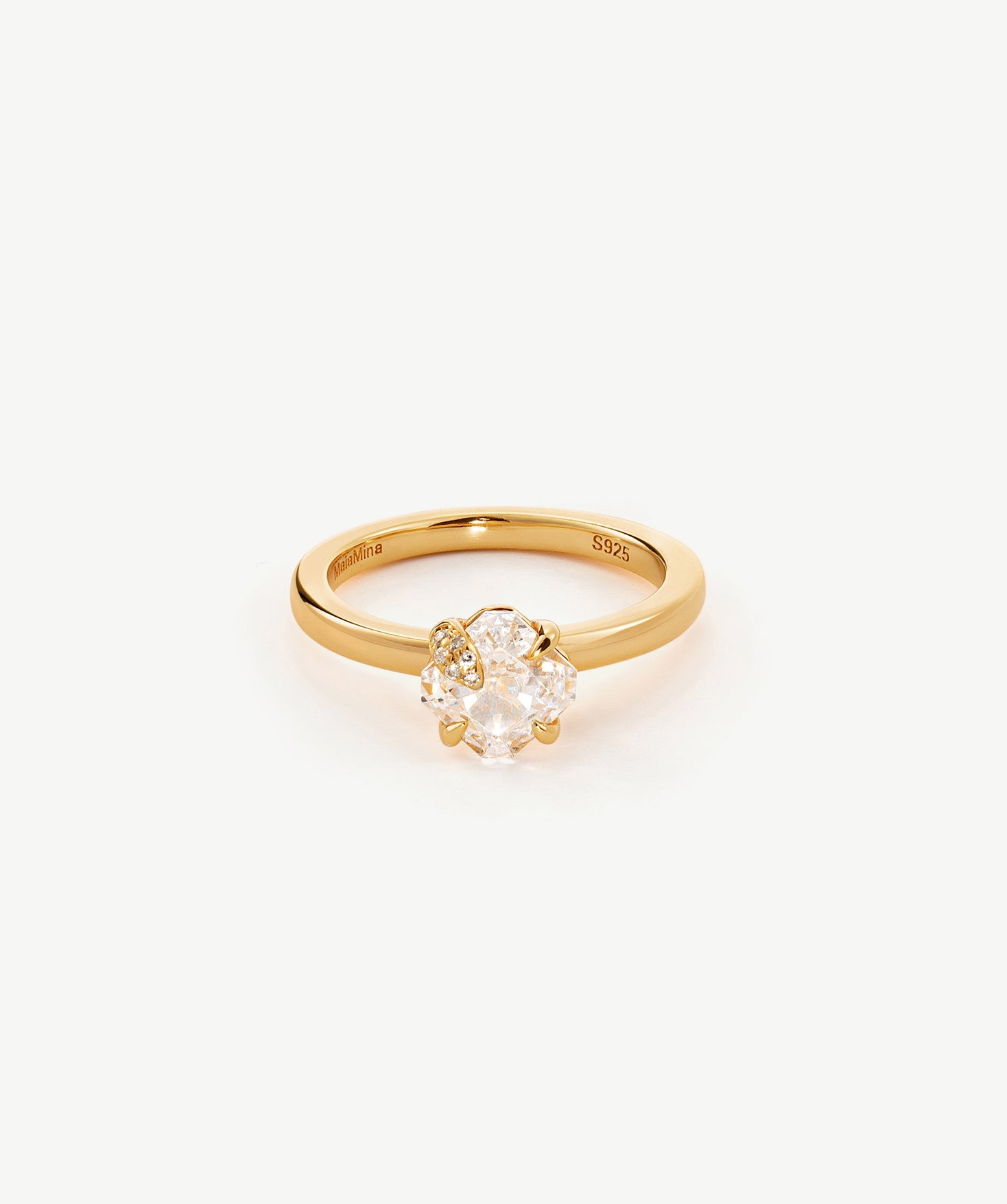Gold Solitaire Statement Ring with Claw-Set Zircon | Wilda Collection MaiaMina