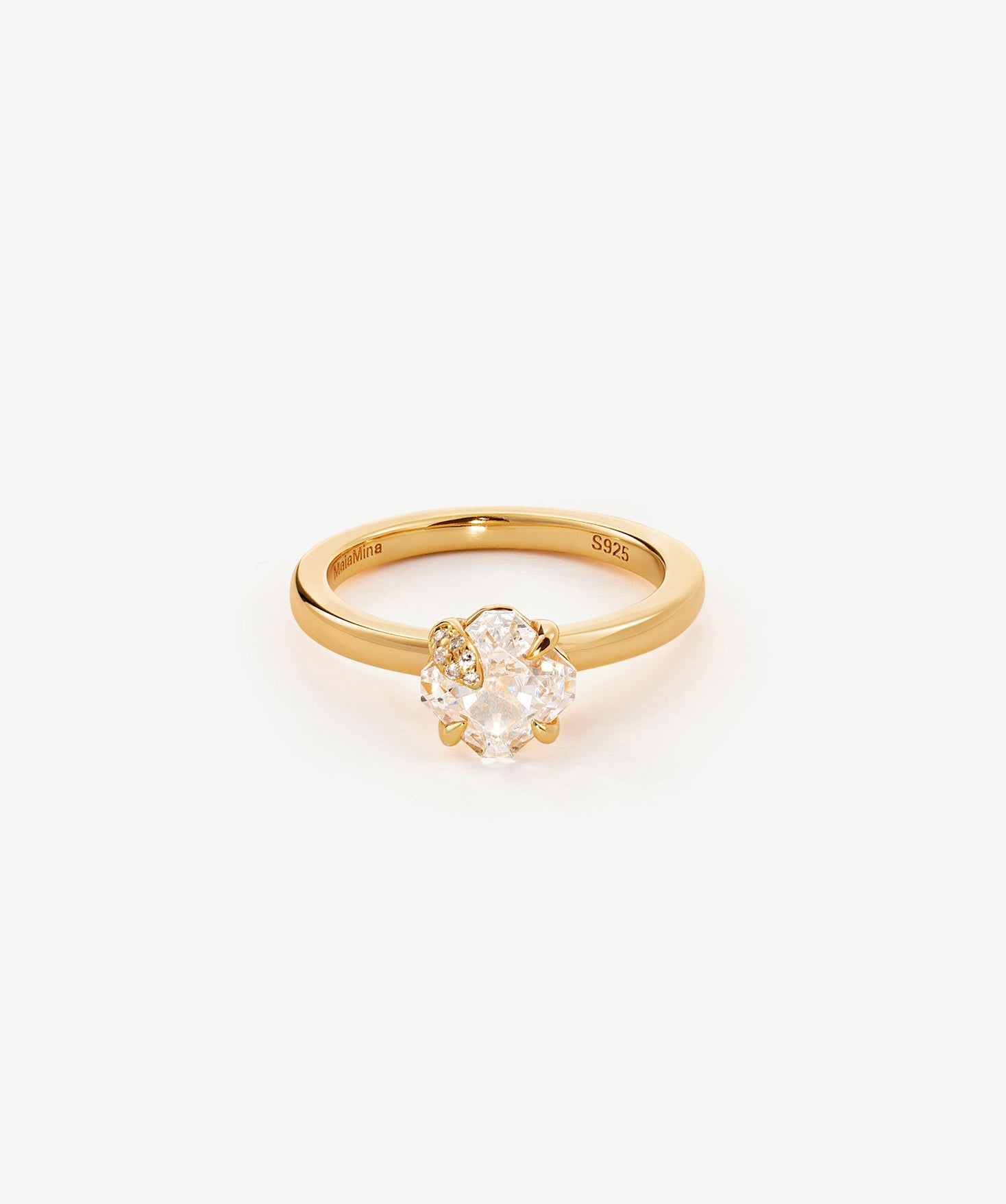Gold Solitaire Statement Ring with Claw-Set Zircon | Wilda Collection MaiaMina