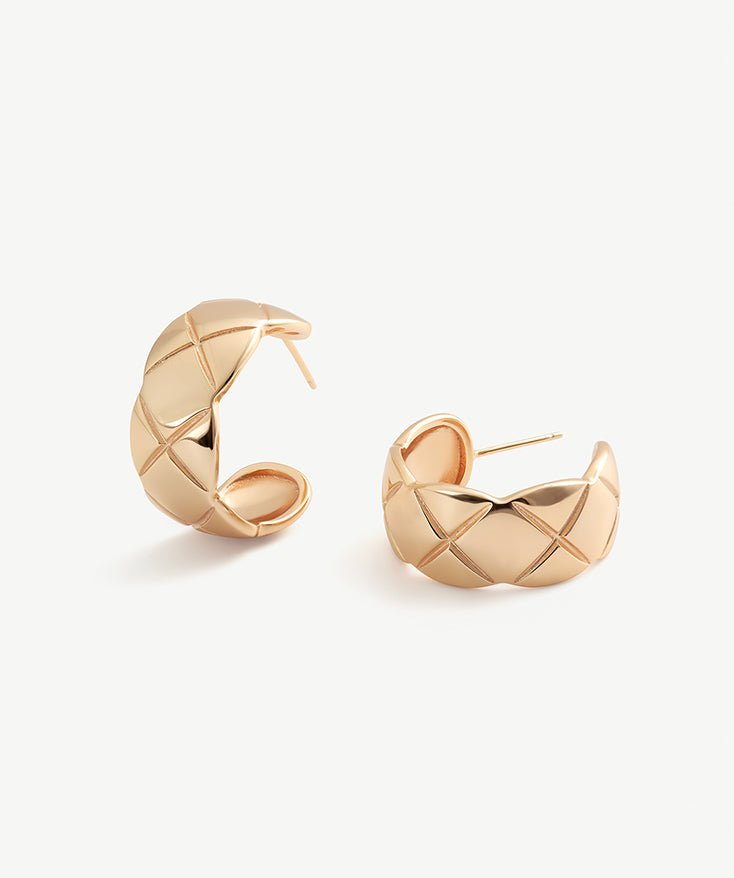Classic Chunky Waffle Hoop Earrings | MaiaMina