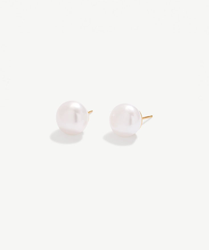 18K Gold Plated Sterling Silver Round White Freshwater Cultured Pearl Stud Earrings for Women | MaiaMina