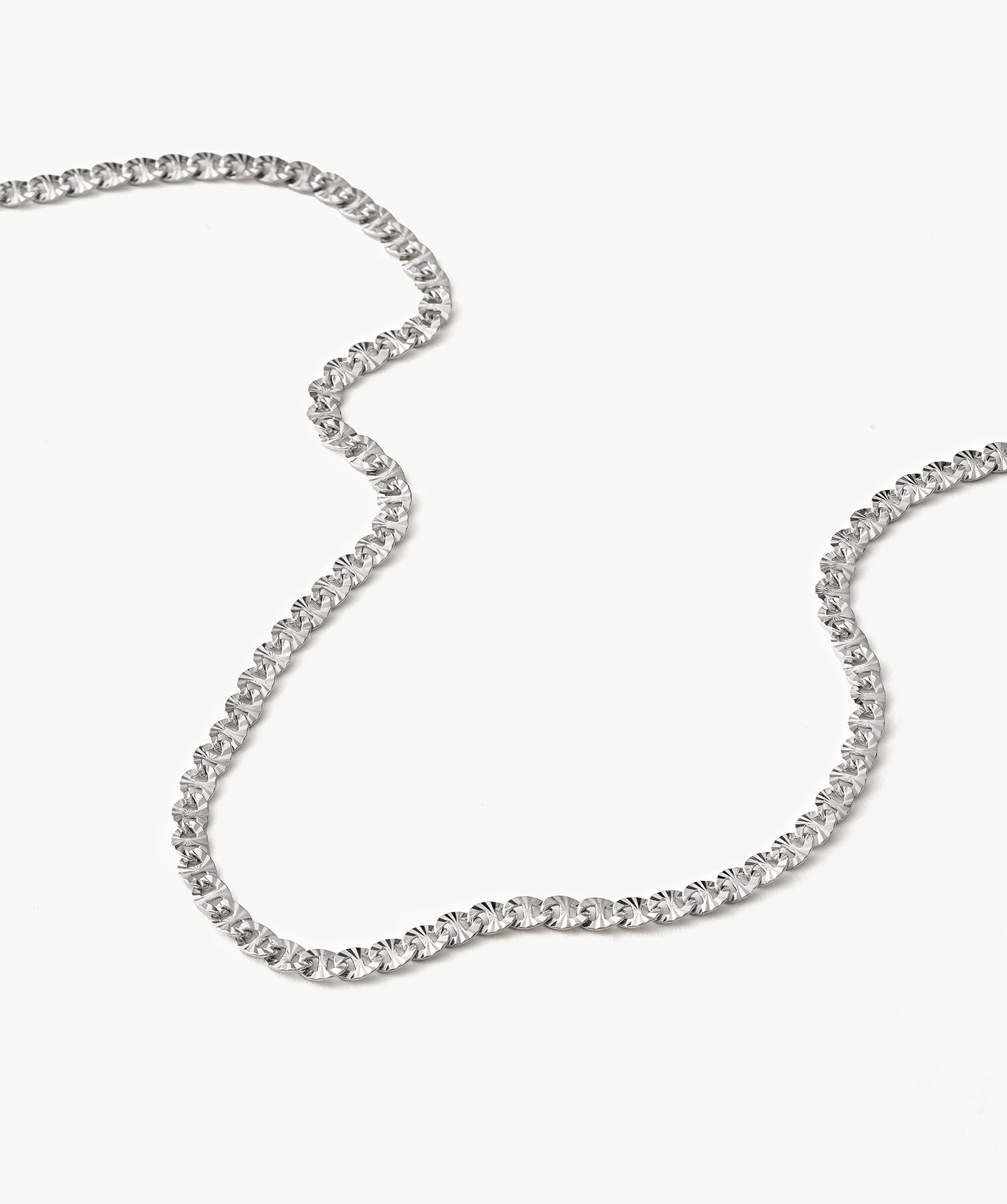 Silver Mariner Chain Necklace – Rhodium-Plated Everyday Essential | MaiaMina