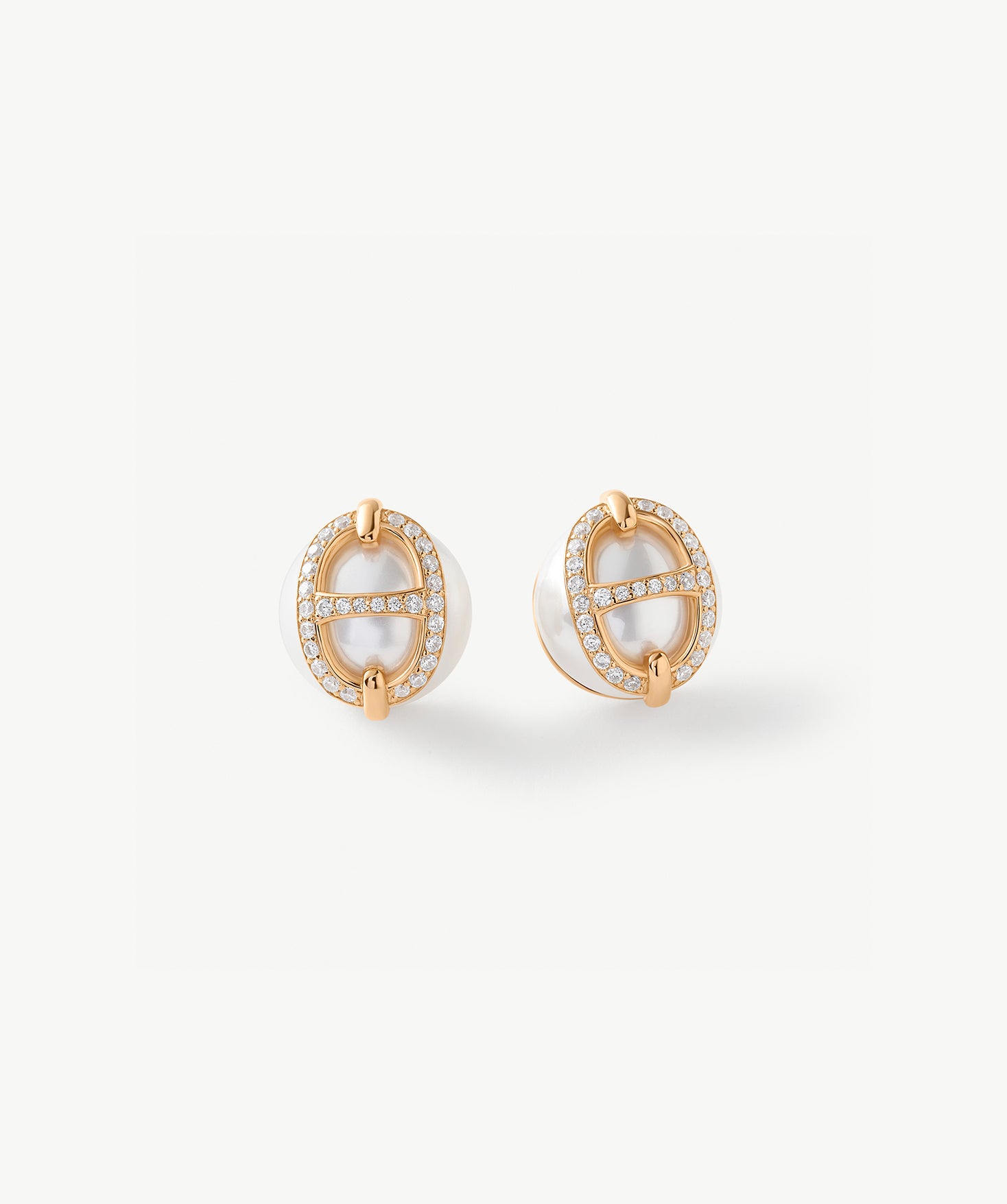 18K Gold Plated Pearl Stud Earrings with Pave Mariner Design – Elegant Nautical Jewelry | MaiaMina