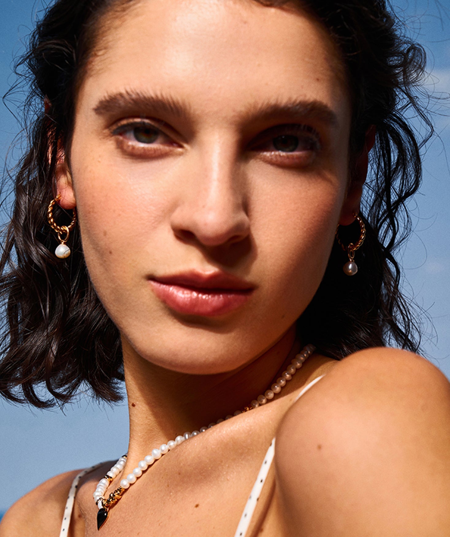 Elegant Twisted Gold Hoop Earrings with Pearl Drop | 18K Gold Plated Sterling Silver | MaiaMina Jewelry for Women