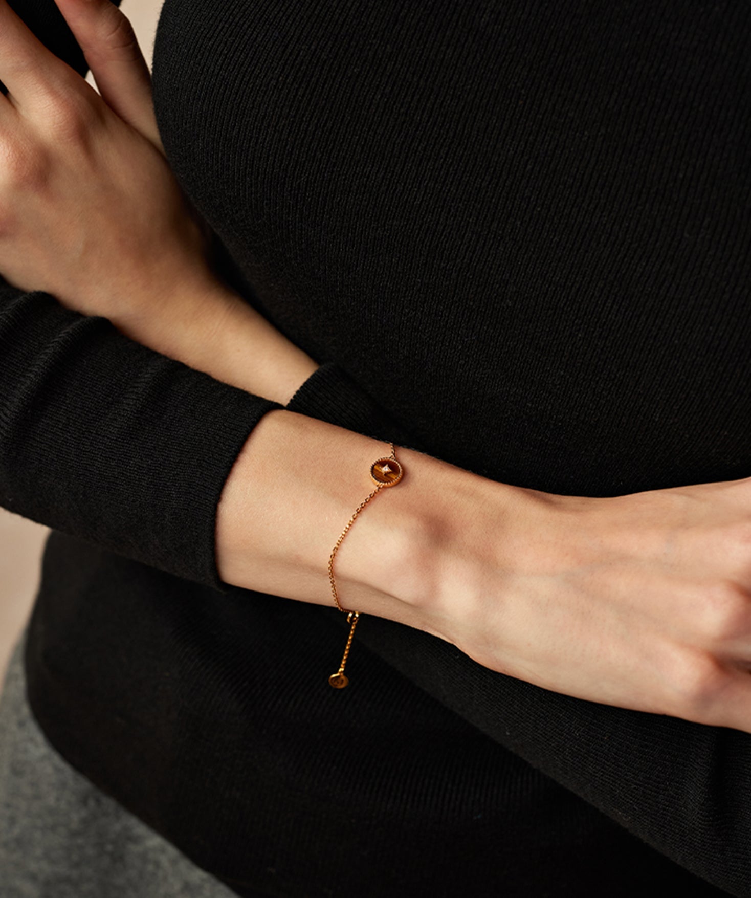 Gold Vermeil Tiger’s Eye Bracelet with Pavé Center – Aura Collection | MaiaMina