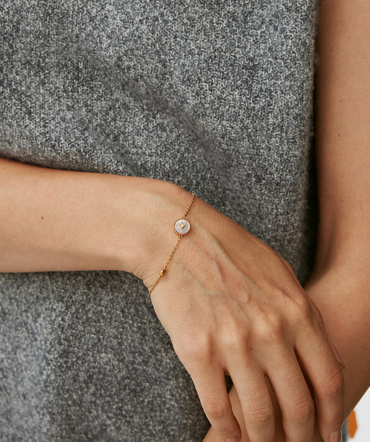 Gold Vermeil Mother of Pearl Bracelet with Pavé Accent – Aura Collection | MaiaMina