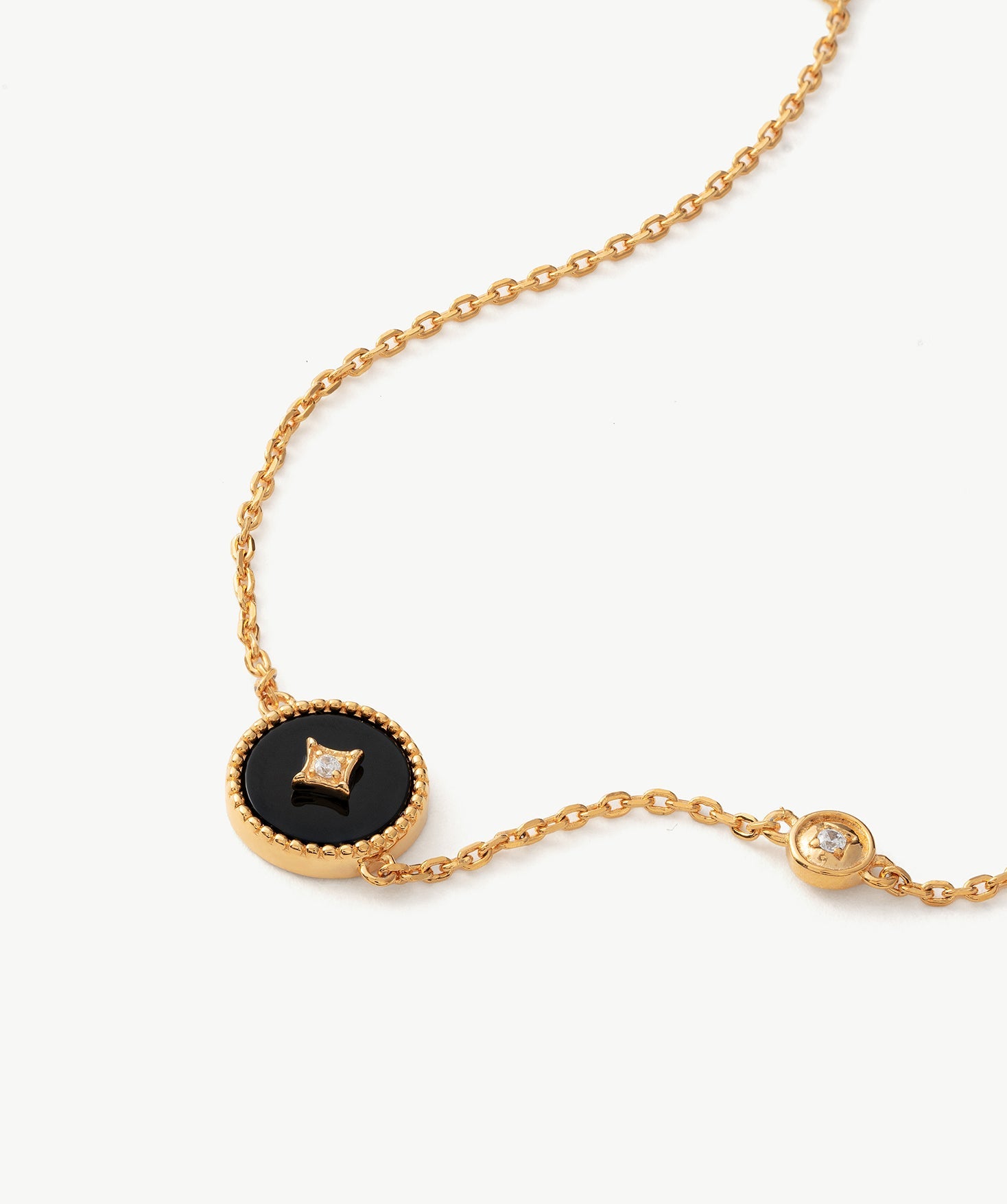 Gold Vermeil Black Agate Bracelet with Pavé Center – Aura Collection | MaiaMina