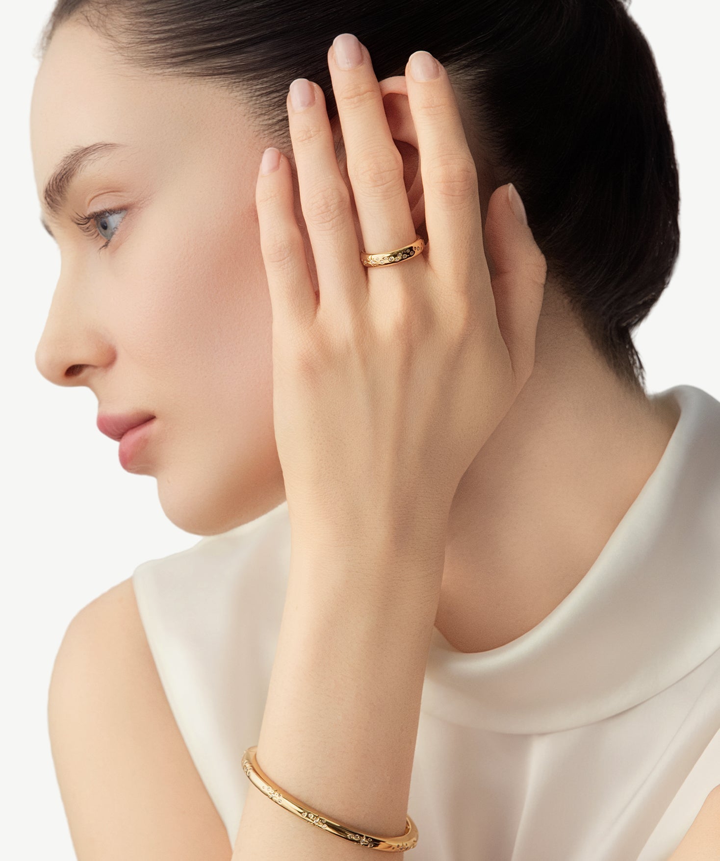 Gold Celestial Eight-Point Star Ring | Belvria