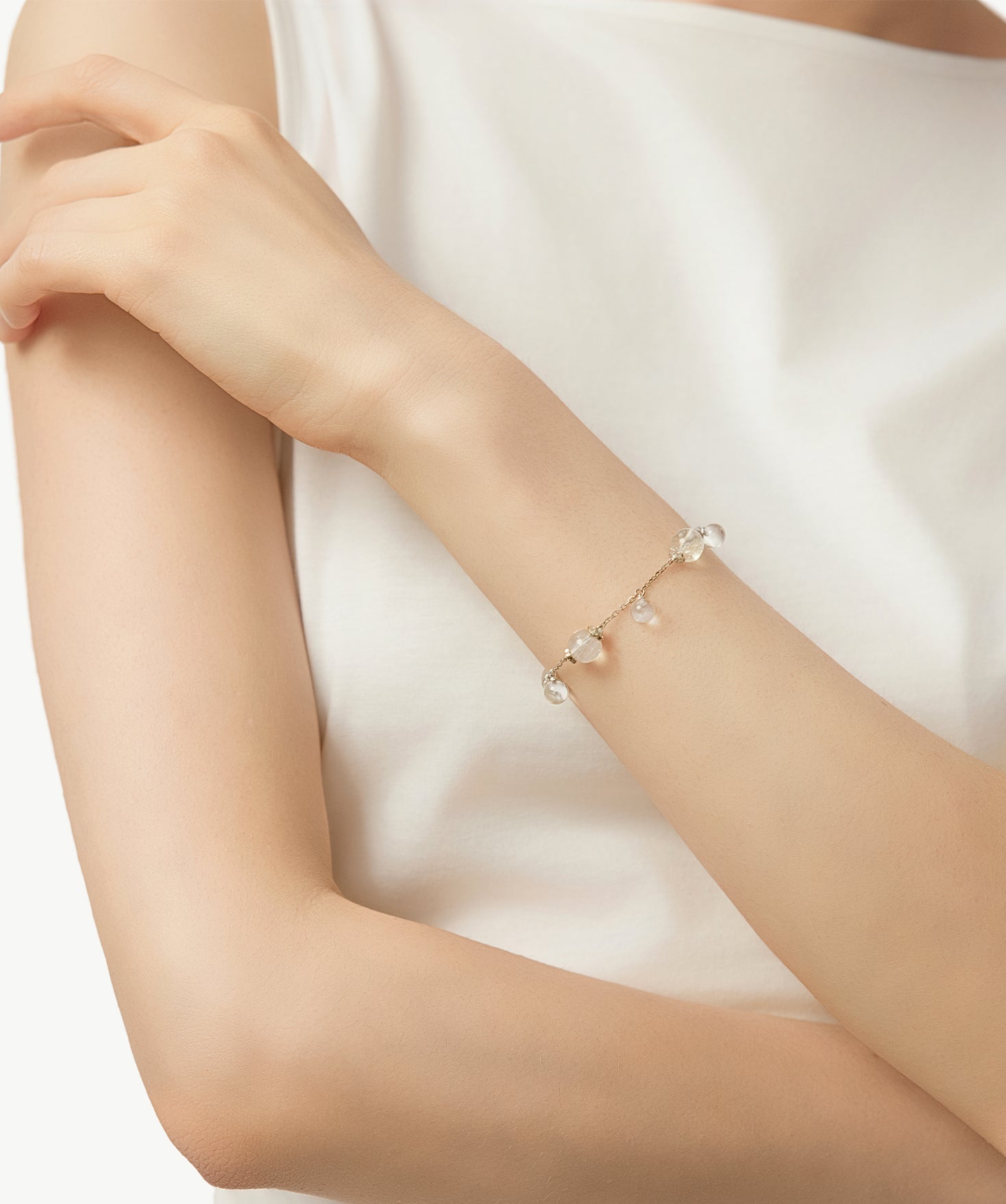 White Quartz Beaded Bracelet in Sterling Silver | Belvria