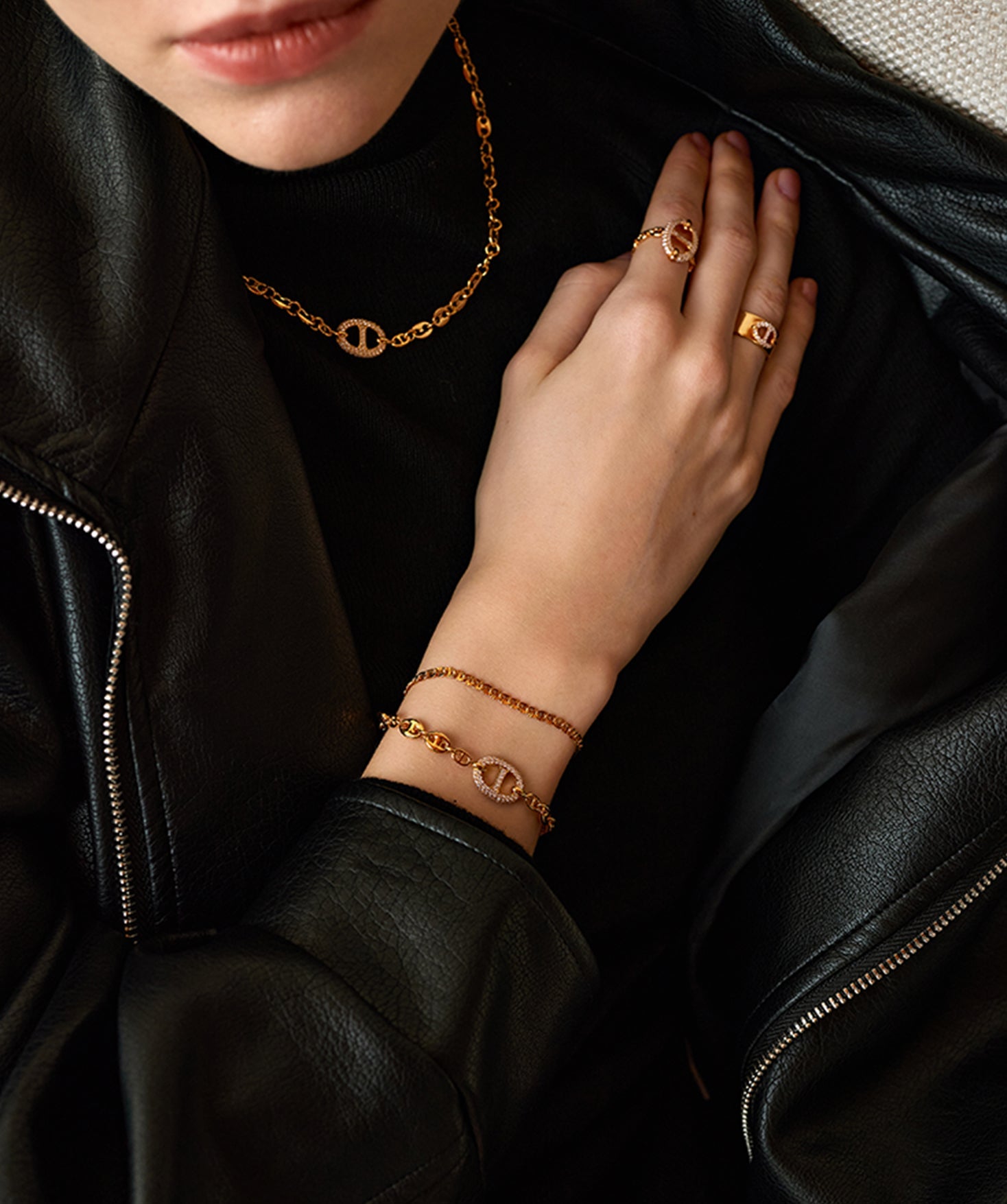 Gold Mariner Chain Bracelet with Pavé Link – 18ct Gold Plated Jewelry | MaiaMina