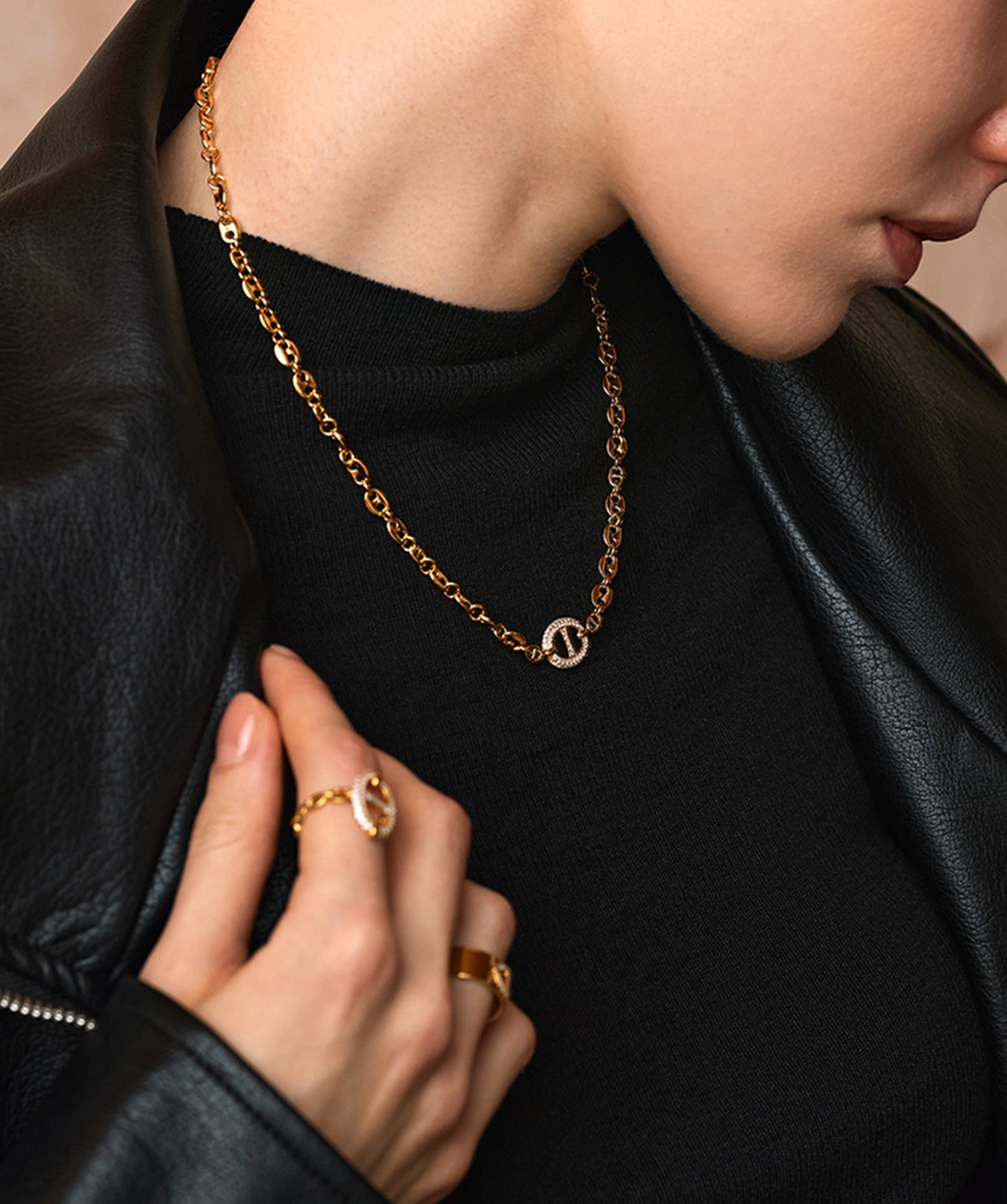 Gold Mariner Chain Necklace with Pavé Link – 18ct Gold Plated Jewelry | MaiaMina