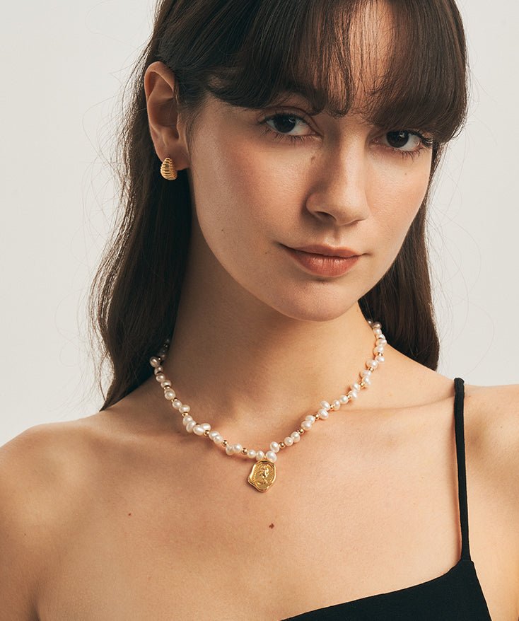 Royal Pearl Queen Coin Necklace | MaiaMina